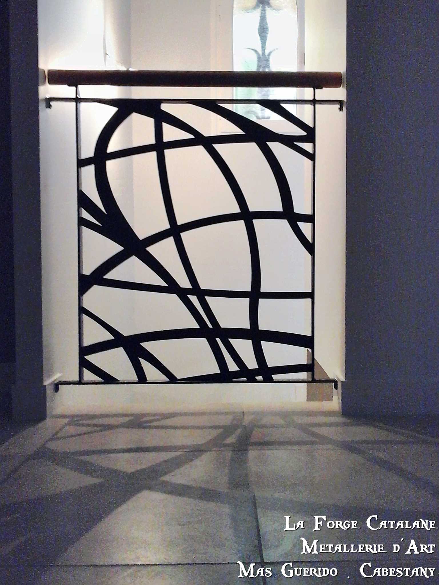 rambarde garde corps moderne decoupe laser bois La Forge Catalane (2).jpg